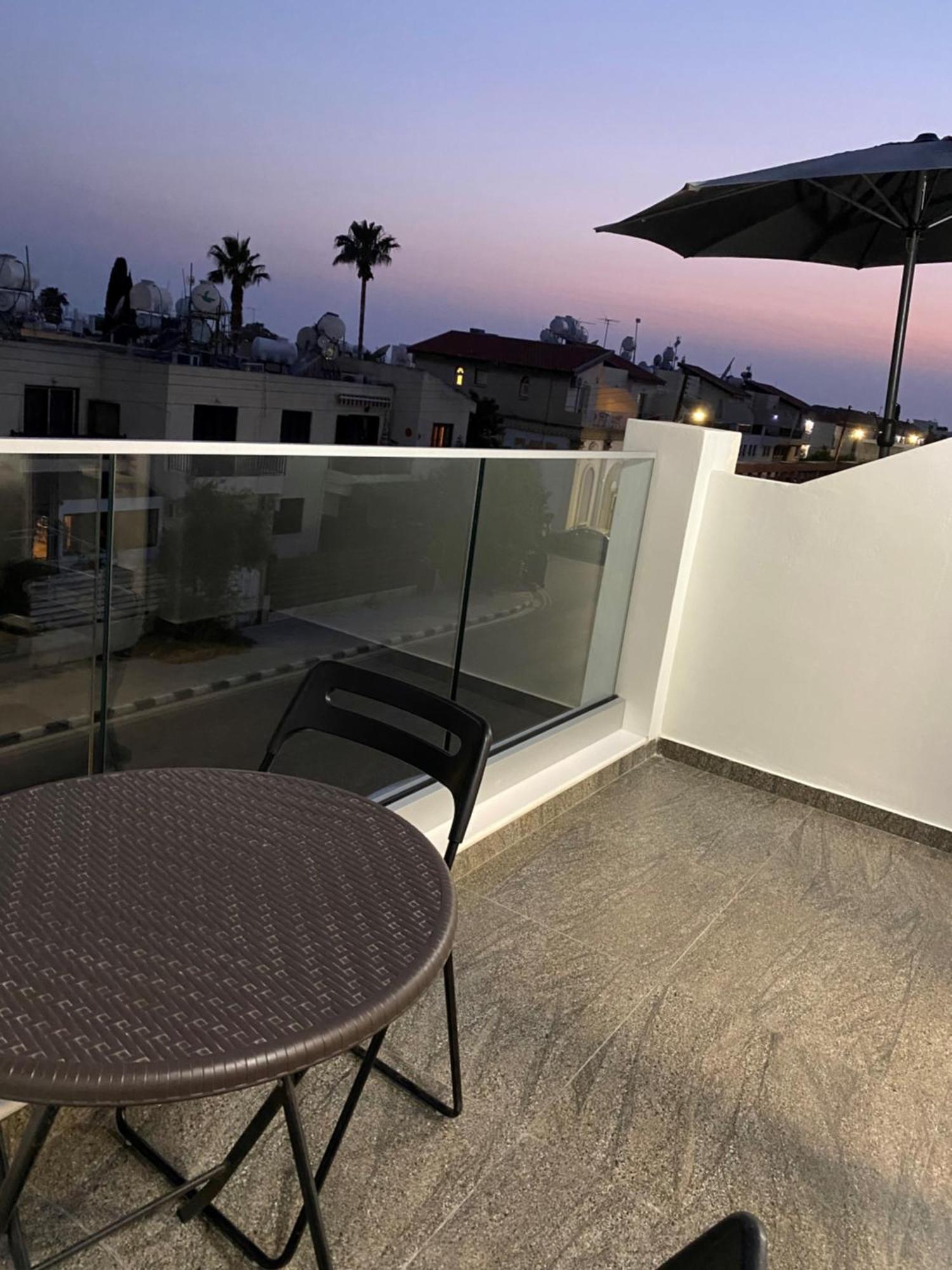 Ev Zin - Modern, Cozy, 1 Bed, Pool, 2 Balconies, A105 Appartement *