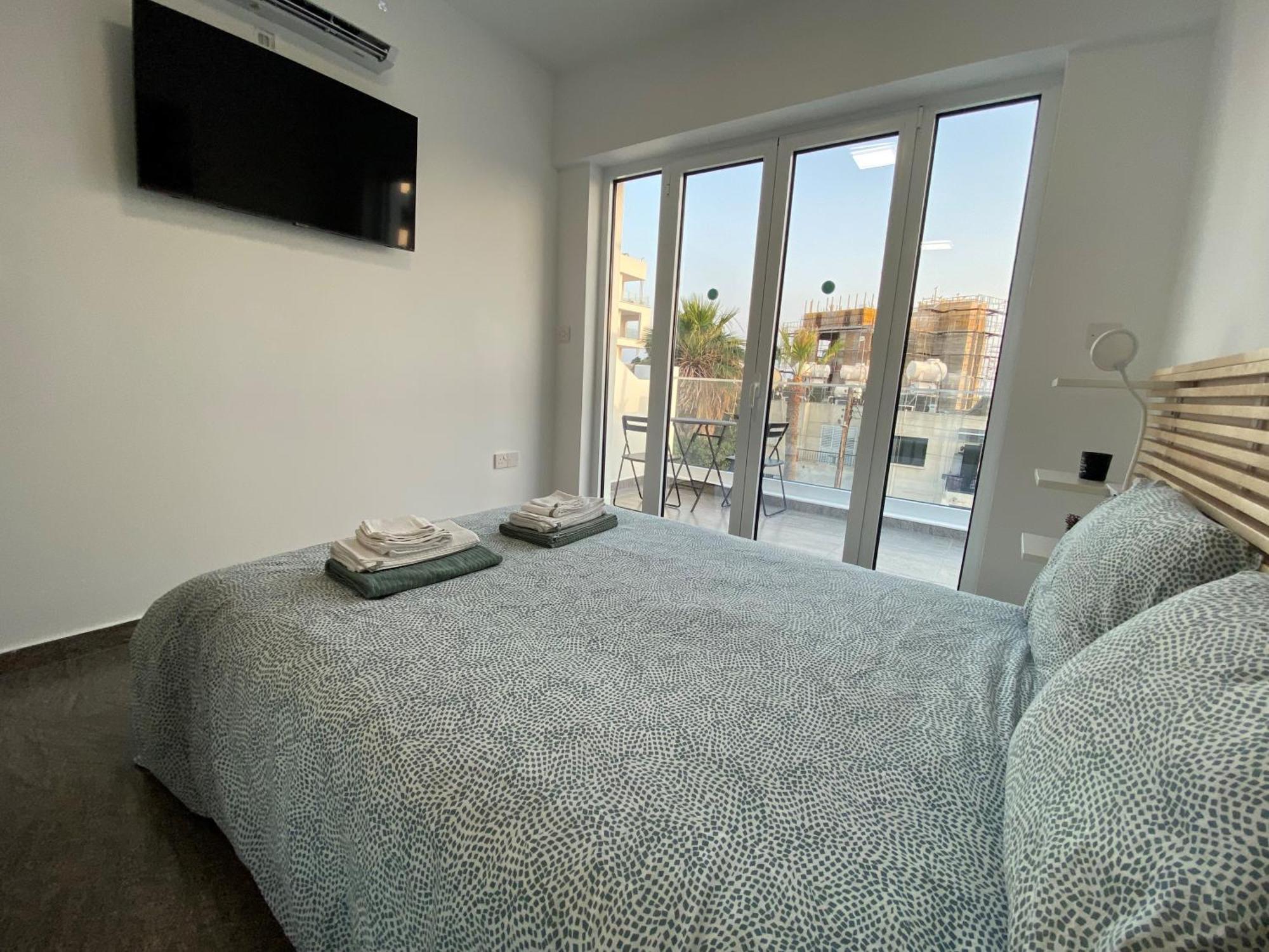 Appartement Ev Zin - Modern, Cozy, 1 Bed, Pool, 2 Balconies, A105